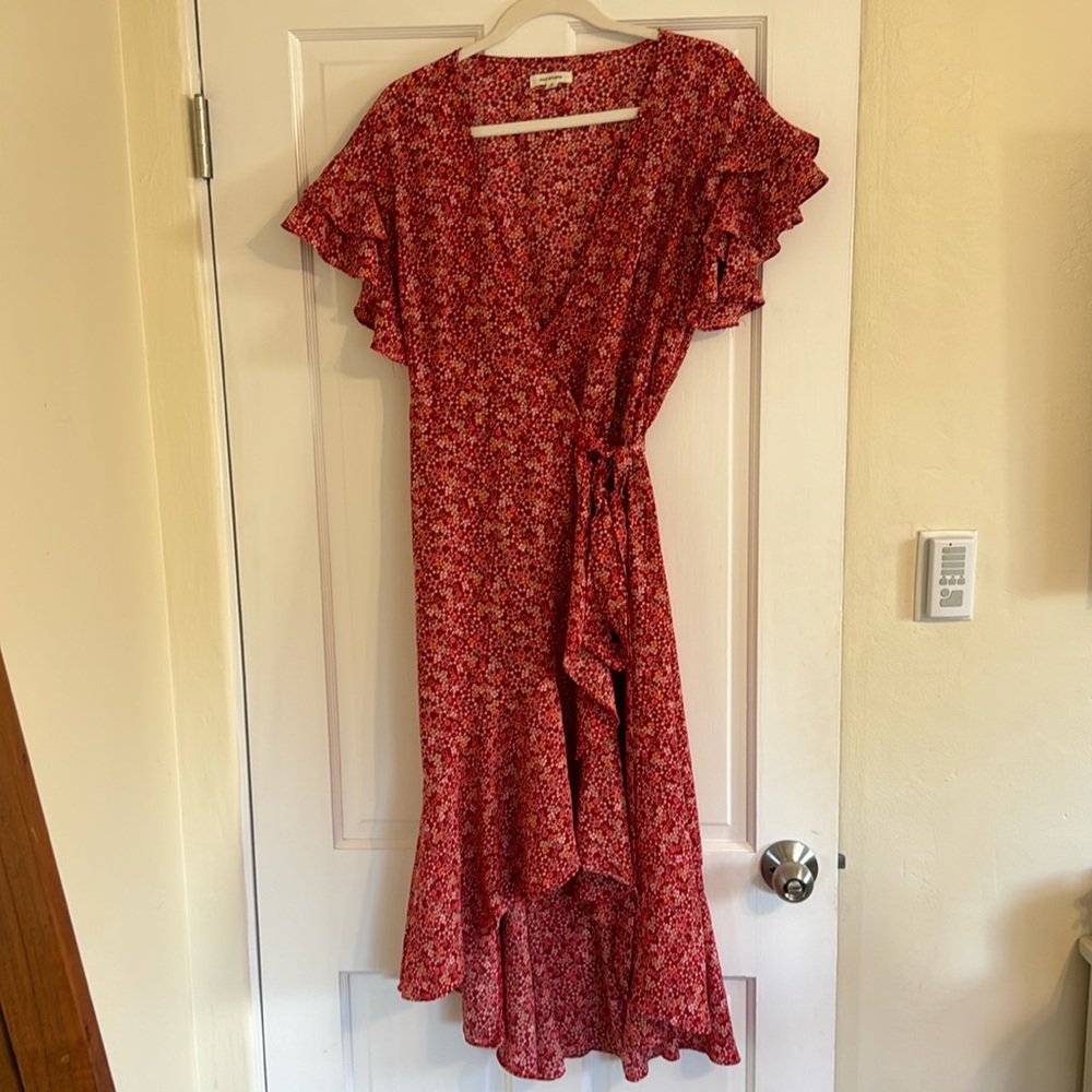 Max Studio. Red flowered wrap dress. Size Small.